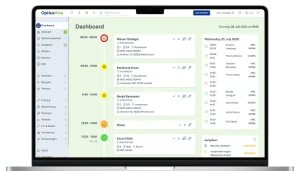 Screenshot des Optica Viva Dashboards auf einem Laptop: Tagesübersicht mit Terminen, Patientennamen, Therapeutenzuweisung und offenen Aufgaben für den 23. Juli 2025.