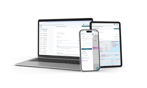 Screenshot der thevea-Praxissoftware auf drei Geräten – Laptop mit Therapiebericht, Smartphone mit Terminkalender, Tablet mit Verordnungsansicht.